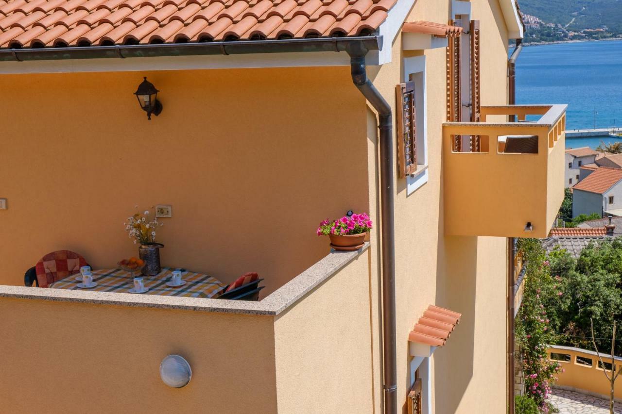 Apartmani Zorica Martinšćica Buitenkant foto